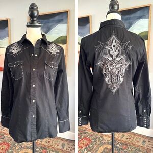 Roper Black Western Shirt with Embroidered Design